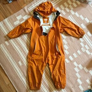 2T REI Co-op rain suit for kids